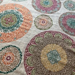 70 inch round tablecloth